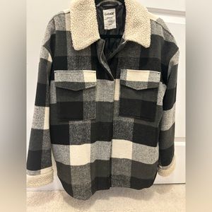 Garage Shacket, plaid size Medium